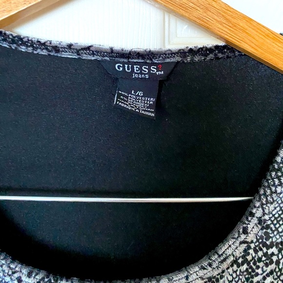 🔥GUESS🔥long sleeve shirt . Size large . Black, grey and white . Super soft. - Picture 7 of 8